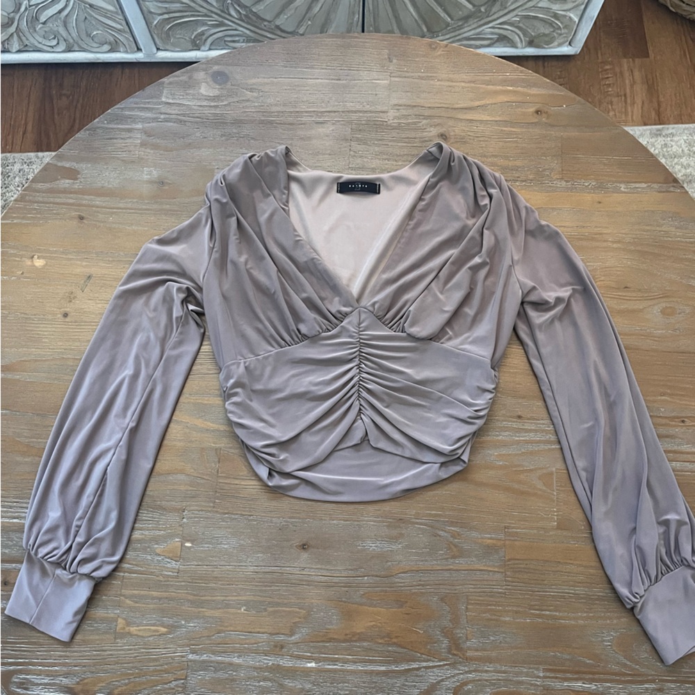 Longsleeve brown crop top